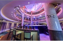 Bar 360 at the World Dream Cruises Bar 360 at the World Dream Cruises